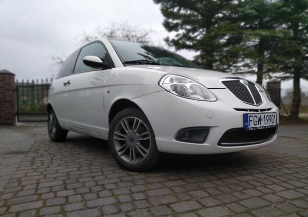 Lancia Ypsilon cena 6200 przebieg: 200000, rok produkcji 2008 z Szklarska Poręba małe 191